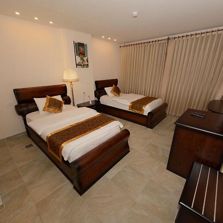 Royal Suites Nablus Exterior photo