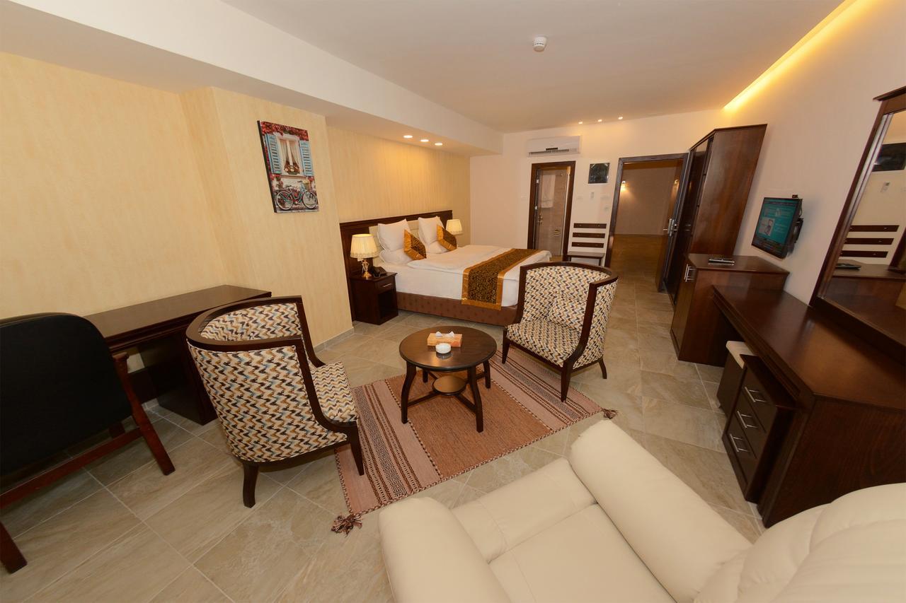 Royal Suites Nablus Exterior photo