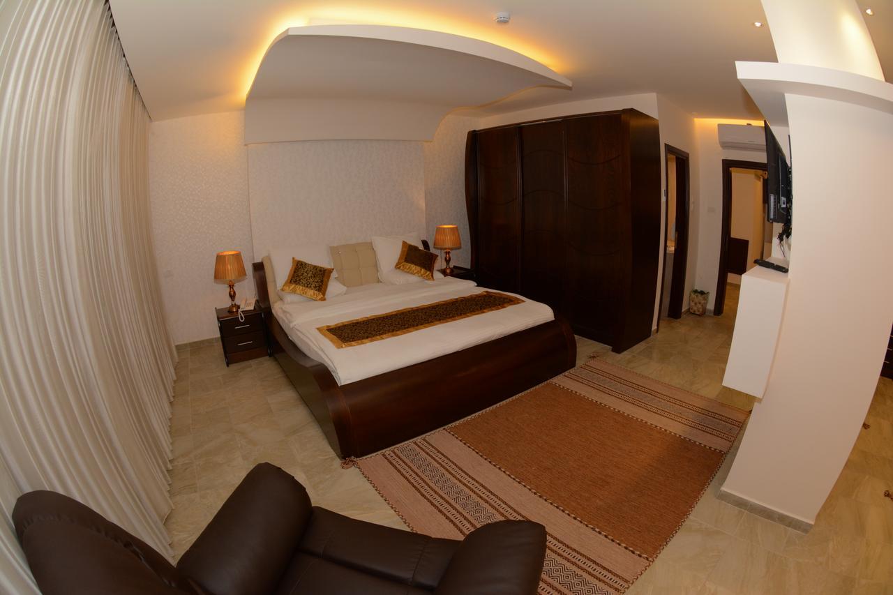 Royal Suites Nablus Exterior photo