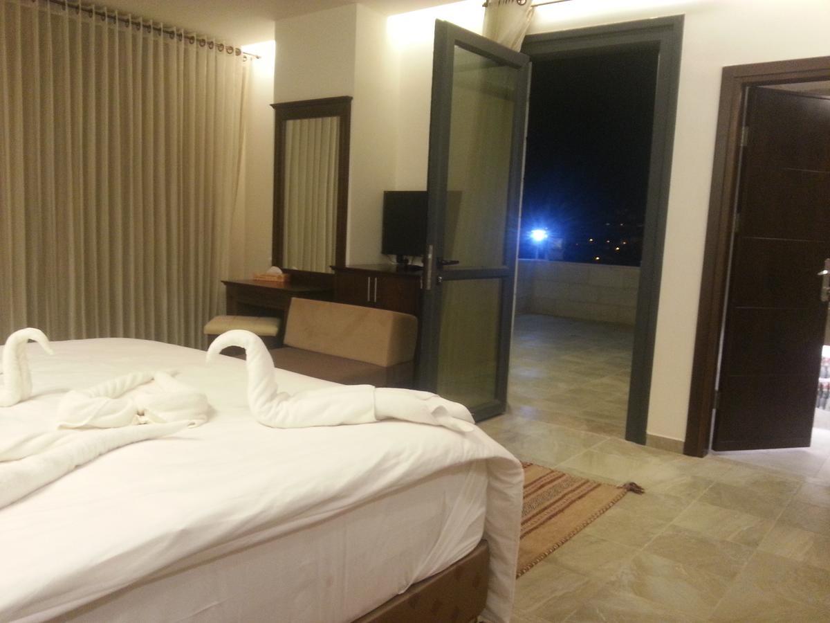 Royal Suites Nablus Exterior photo