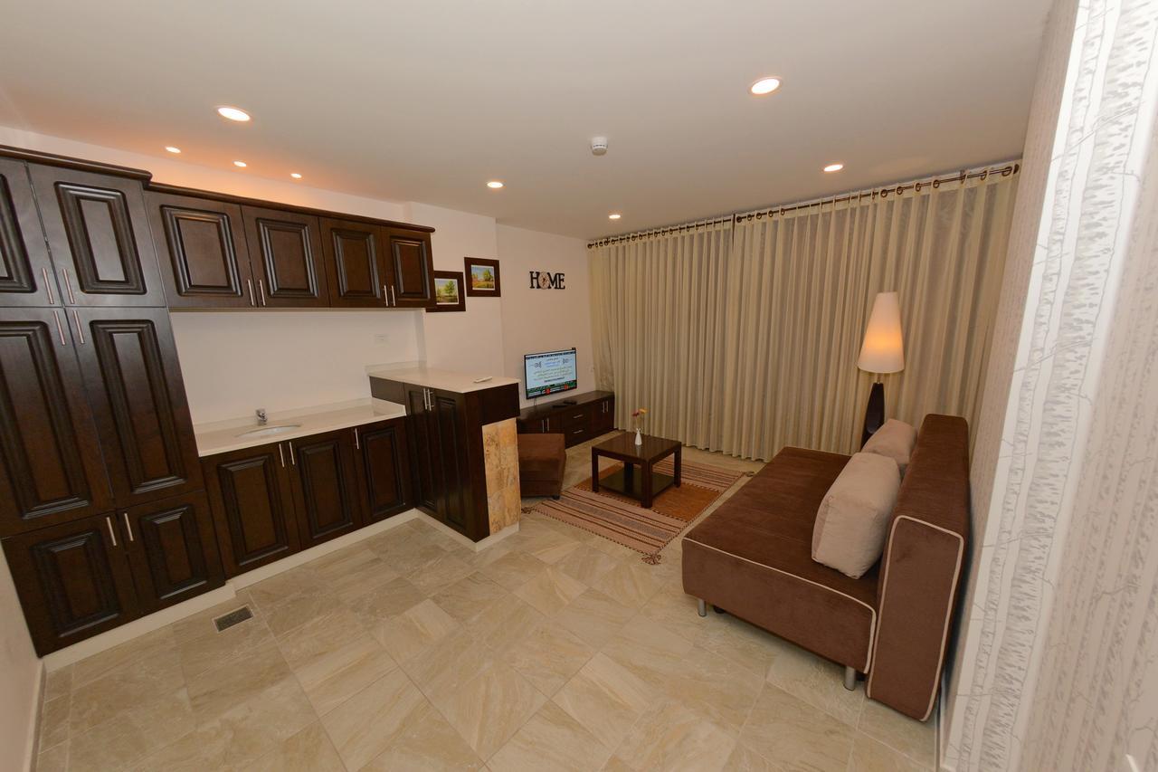 Royal Suites Nablus Exterior photo