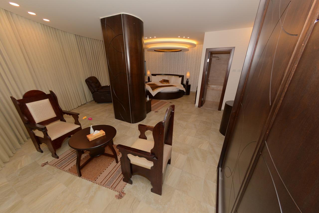 Royal Suites Nablus Exterior photo