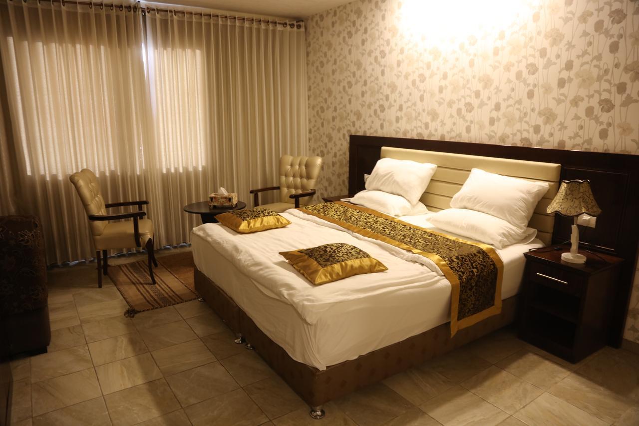 Royal Suites Nablus Exterior photo