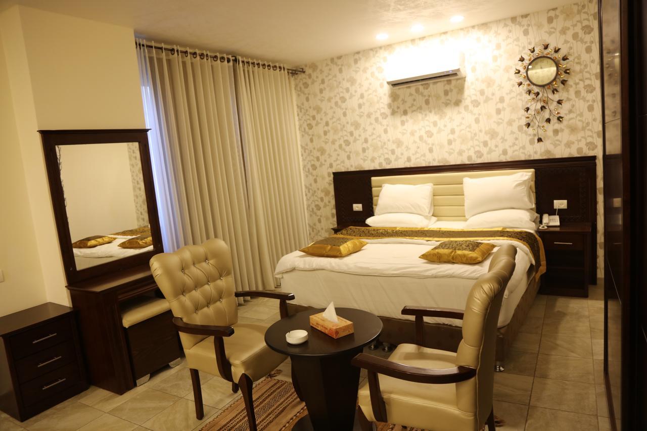 Royal Suites Nablus Exterior photo